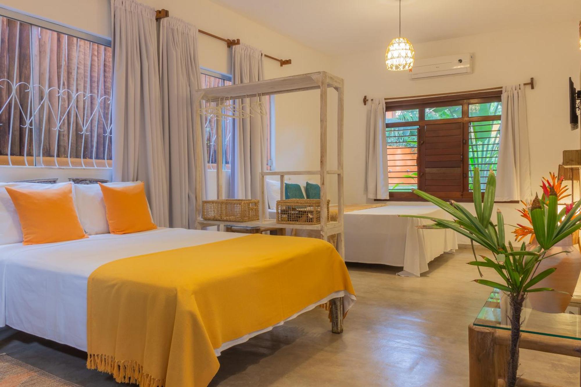 Pariri Suites 托兰克索 外观 照片
