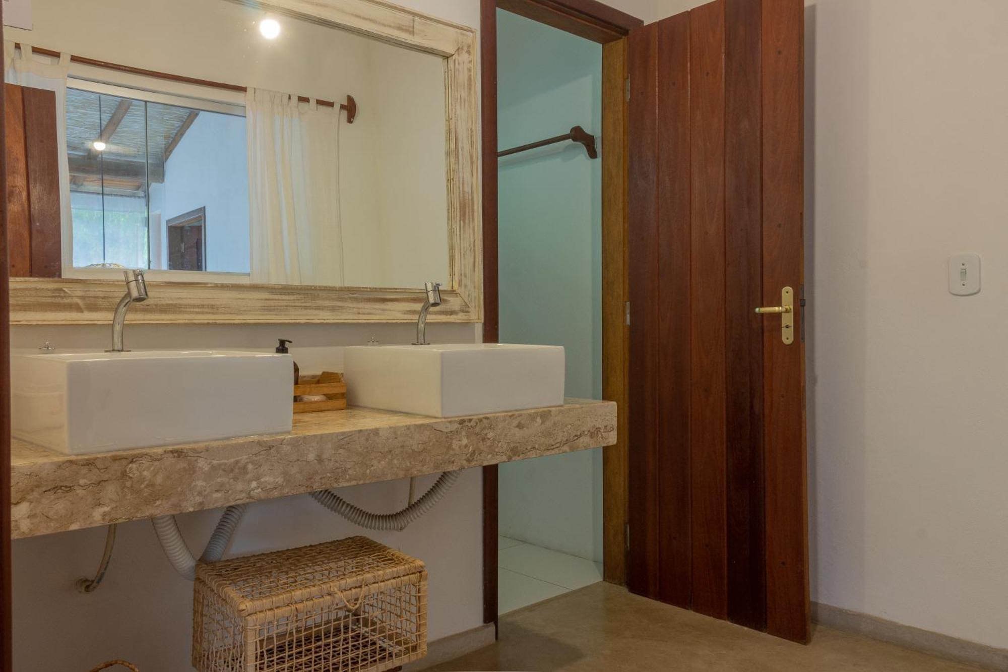 Pariri Suites 托兰克索 外观 照片