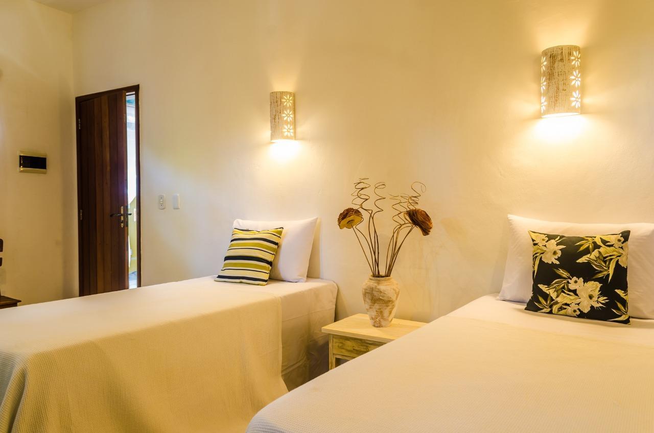 Pariri Suites 托兰克索 外观 照片